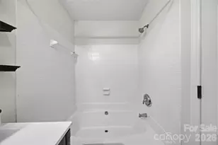 8157 Cedar Glen Dr, Charlotte, NC 28212 - Photo 25
