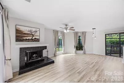 8157 Cedar Glen Drive, Charlotte, NC 28212 - Photo 7