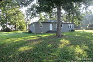 2378 Reepsville Rd, Lincolnton, NC 28092 - Photo 1