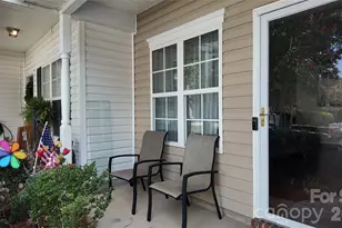 539 Delta Dr, Fort Mill, SC 29715 - Photo 3