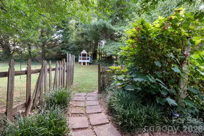 109 Wilshire Drive, Asheville, NC 28806 - Photo 25