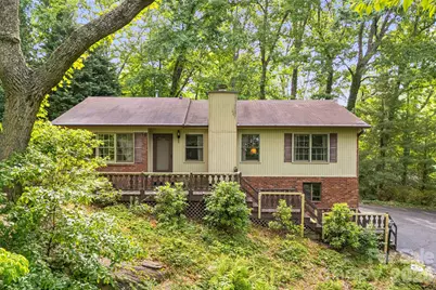 636 Goldview Drive, Hendersonville, NC 28791 - Photo 1