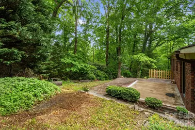 636 Goldview Drive, Hendersonville, NC 28791 - Photo 33