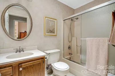 636 Goldview Drive, Hendersonville, NC 28791 - Photo 17