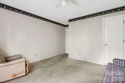 636 Goldview Drive, Hendersonville, NC 28791 - Photo 21