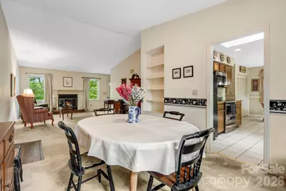 636 Goldview Drive, Hendersonville, NC 28791 - Photo 9