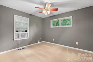 386 Broad St, Denton, NC 27239 - Photo 27