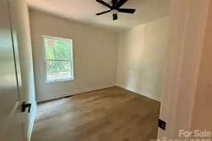 2116 Kks Ct, Newton, NC 28658 - Photo 9