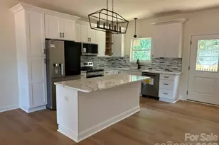 2116 Kks Ct, Newton, NC 28658 - Photo 7