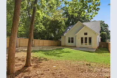 129 S Gardner Avenue, Charlotte, NC 28208 - Photo 39
