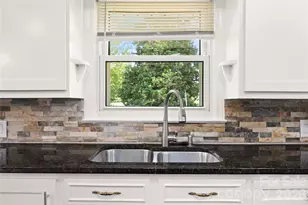 411 Coble Ave, Albemarle, NC 28001 - Photo 9