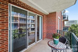 300 W 5th St, Charlotte, NC 28202 - Photo 19