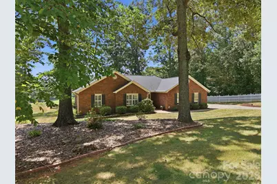 712 Wildwood Drive, Salisbury, NC 28146 - Photo 3