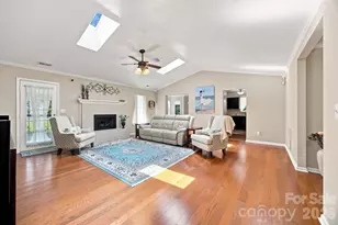 712 Wildwood Dr, Salisbury, NC 28146 - Photo 13