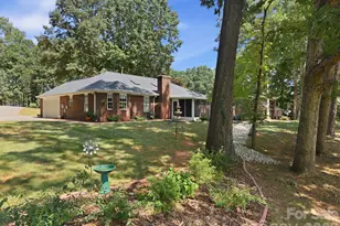 712 Wildwood Dr, Salisbury, NC 28146 - Photo 35