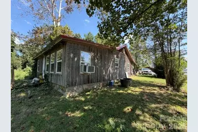 3205 Oran Yount Lane, Granite Falls, NC 28630 - Photo 5