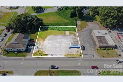 3739 N Nc 16 Business Highway, Denver, NC 28037 - Photo 1