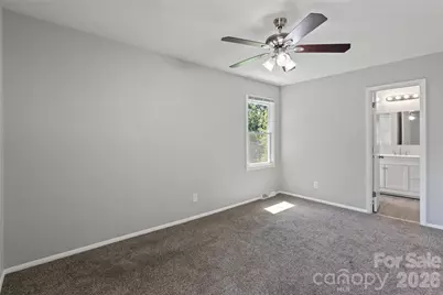 7100 Covecreek Drive, Charlotte, NC 28215 - Photo 15
