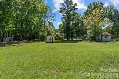 7100 Covecreek Drive, Charlotte, NC 28215 - Photo 31