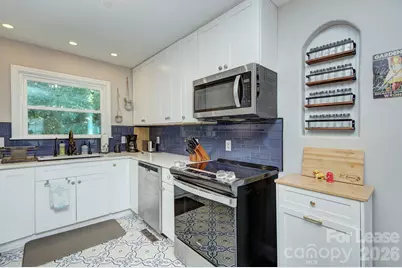 629 Grandin Road, Charlotte, NC 28208 - Photo 11
