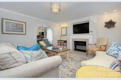 629 Grandin Road, Charlotte, NC 28208 - Photo 5
