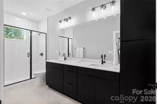 246 Freeland Ln, Charlotte, NC 28217 - Photo 25
