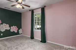 921 Indian Hill Rd, Hendersonville, NC 28791 - Photo 17