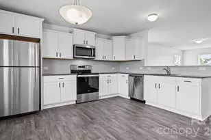 132 Galley Ln, Statesville, NC 28677 - Photo 5