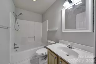 6932 Misty Pine Ln, Charlotte, NC 28217 - Photo 9