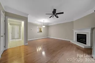 6932 Misty Pine Ln, Charlotte, NC 28217 - Photo 7