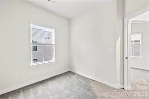 563 Nantahala Dr, Charlotte, NC 28211 - Photo 21