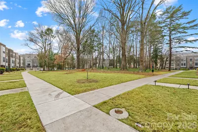 563 Nantahala Drive, Charlotte, NC 28211 - Photo 31