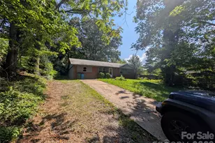 202 Melody Cir, Swannanoa, NC 28778 - Photo 31