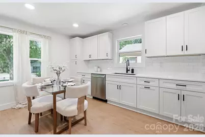 2204 Rozzelles Ferry Road, Charlotte, NC 28208 - Photo 11