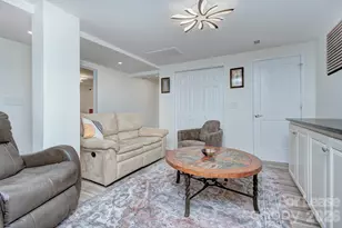 709 Baldwin Ave, Charlotte, NC 28204 - Photo 7