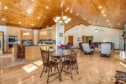 20 Stony Crest Drive, Spruce Pine, NC 28777 - Photo 11