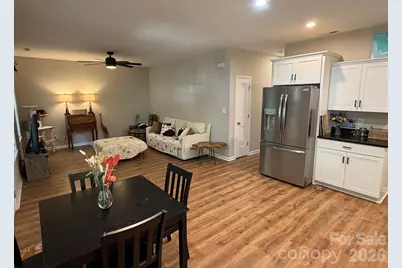 204 E Poplar Street, Stanley, NC 28164 - Photo 7