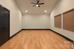 1241 Pegram St, Charlotte, NC 28205 - Photo 13