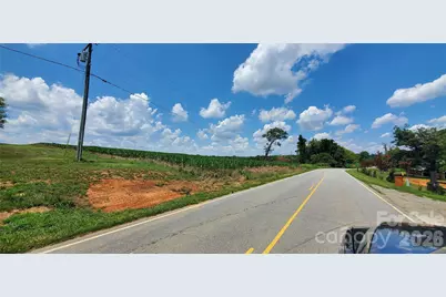 3641 US Highway 21 Highway, Hamptonville, NC 27020 - Photo 23