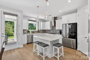 5816 Cheerful Ln, Charlotte, NC 28215 - Photo 15