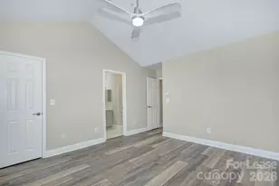 210 S Cedar St, Charlotte, NC 28202 - Photo 17
