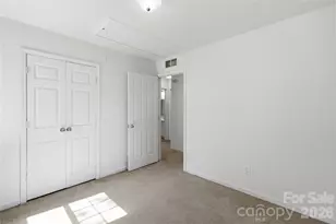 3608 Corbett St, Charlotte, NC 28208 - Photo 9