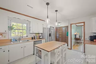1414 Jodhpur Ct, Charlotte, NC 28212 - Photo 5