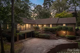 10 Bald Eagle Rd, Lake Wylie, SC 29710 - Photo 1