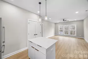 401 N Lee St, Mount Holly, NC 28120 - Photo 9