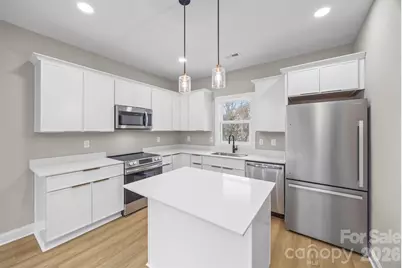 401 N Lee Street #B, Mount Holly, NC 28120 - Photo 7
