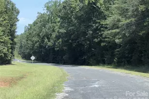 4021 Craig Rd, Sharon, SC 29742 - Photo 7