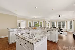 5427 Old Course Dr, Charlotte, NC 28277 - Photo 13