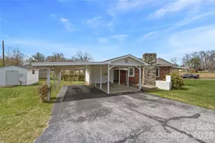 429 Jack St, Hendersonville, NC 28792 - Photo 5