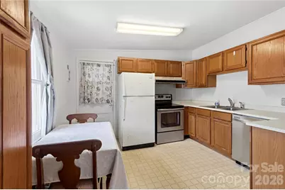 429 Jack Street, Hendersonville, NC 28792 - Photo 13